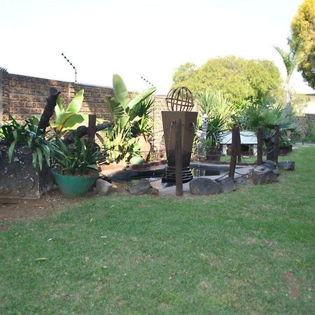 Towers Lodge Boksburg Esterno foto