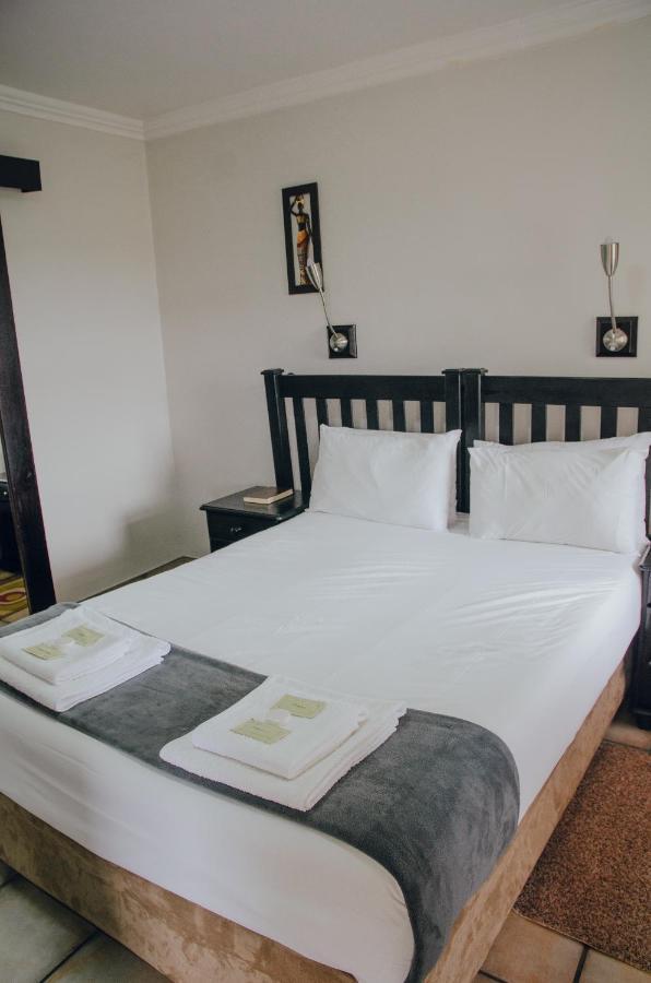 Towers Lodge Boksburg Esterno foto