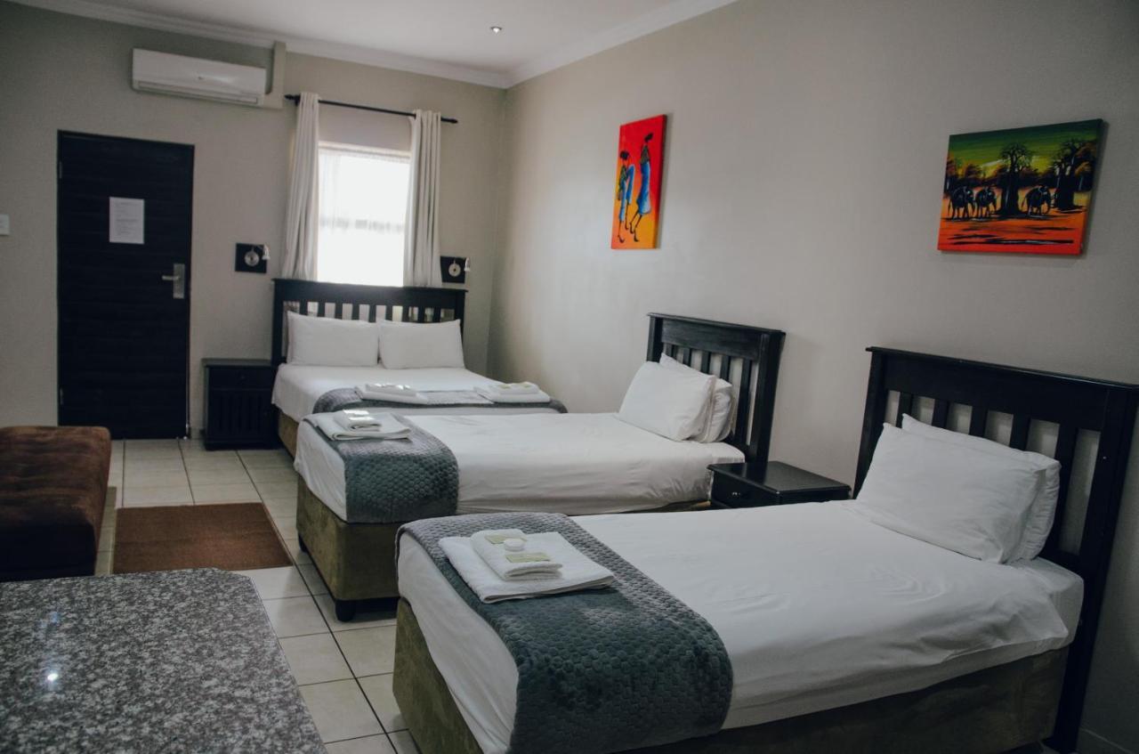 Towers Lodge Boksburg Esterno foto