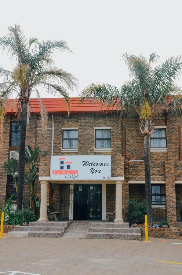 Towers Lodge Boksburg Esterno foto