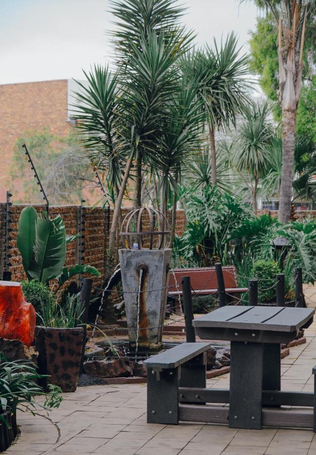 Towers Lodge Boksburg Esterno foto