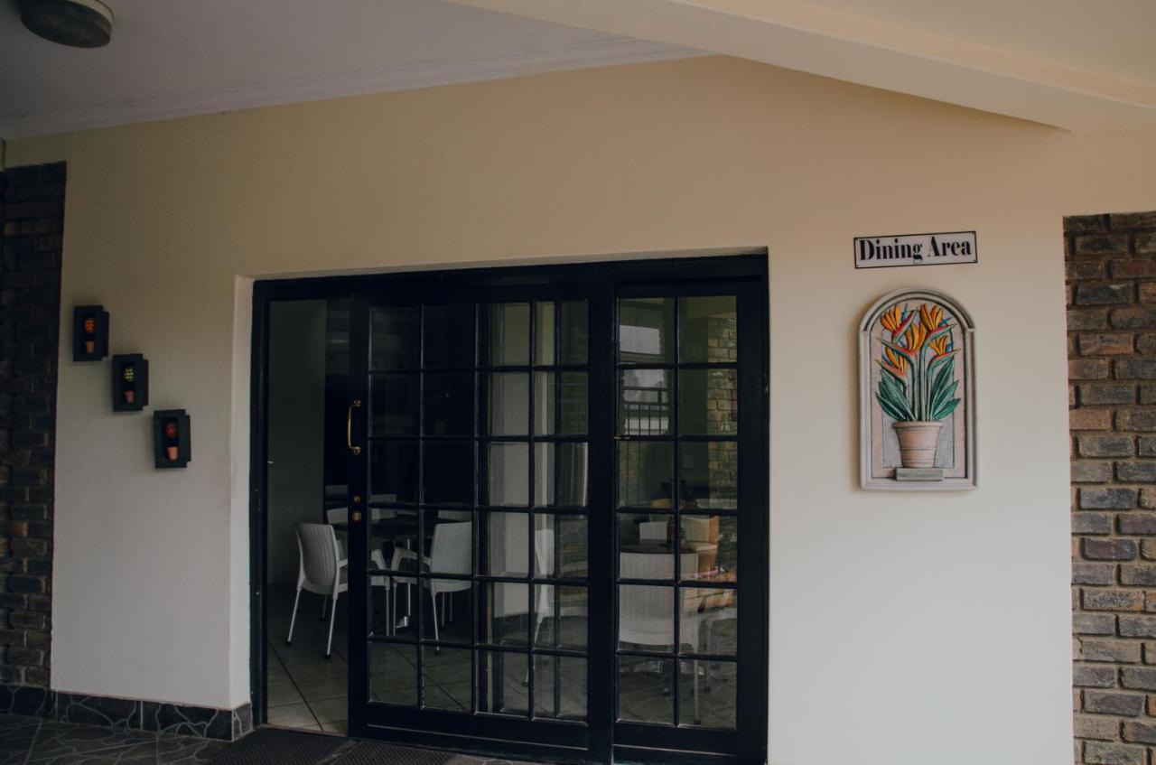 Towers Lodge Boksburg Esterno foto