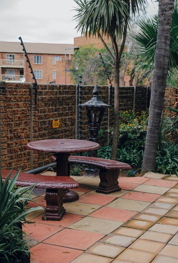 Towers Lodge Boksburg Esterno foto